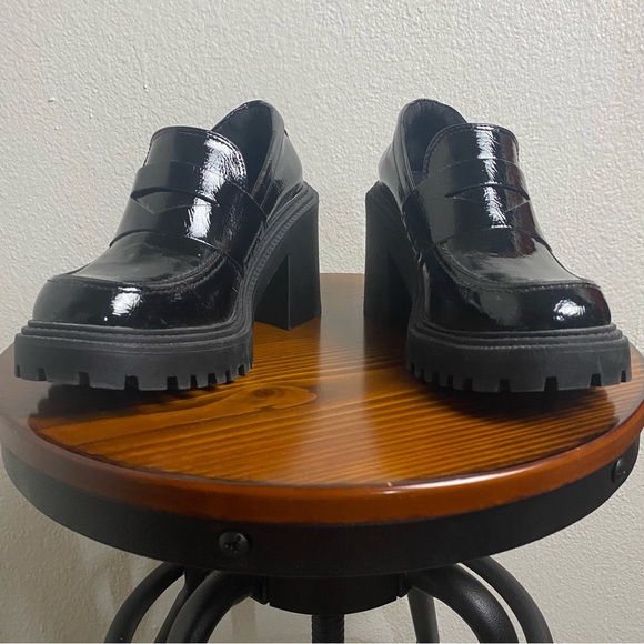 Women's Hudson Loafer Heels SIZE 8 - Picture 8 of 11